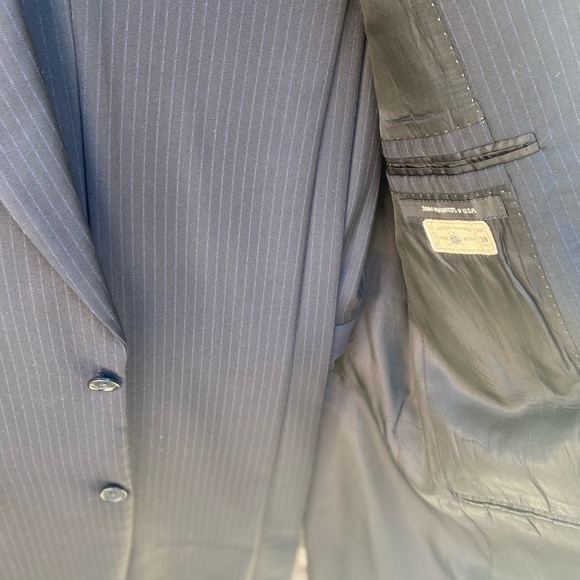 NW John Varvatos πΊπΈ π― Worsted Wool Suit, Sz 38R/31x32 - Picture 8 of 17